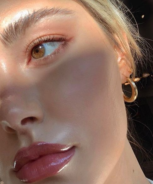The Ultimate Guide to Glowy Skin All Year Round